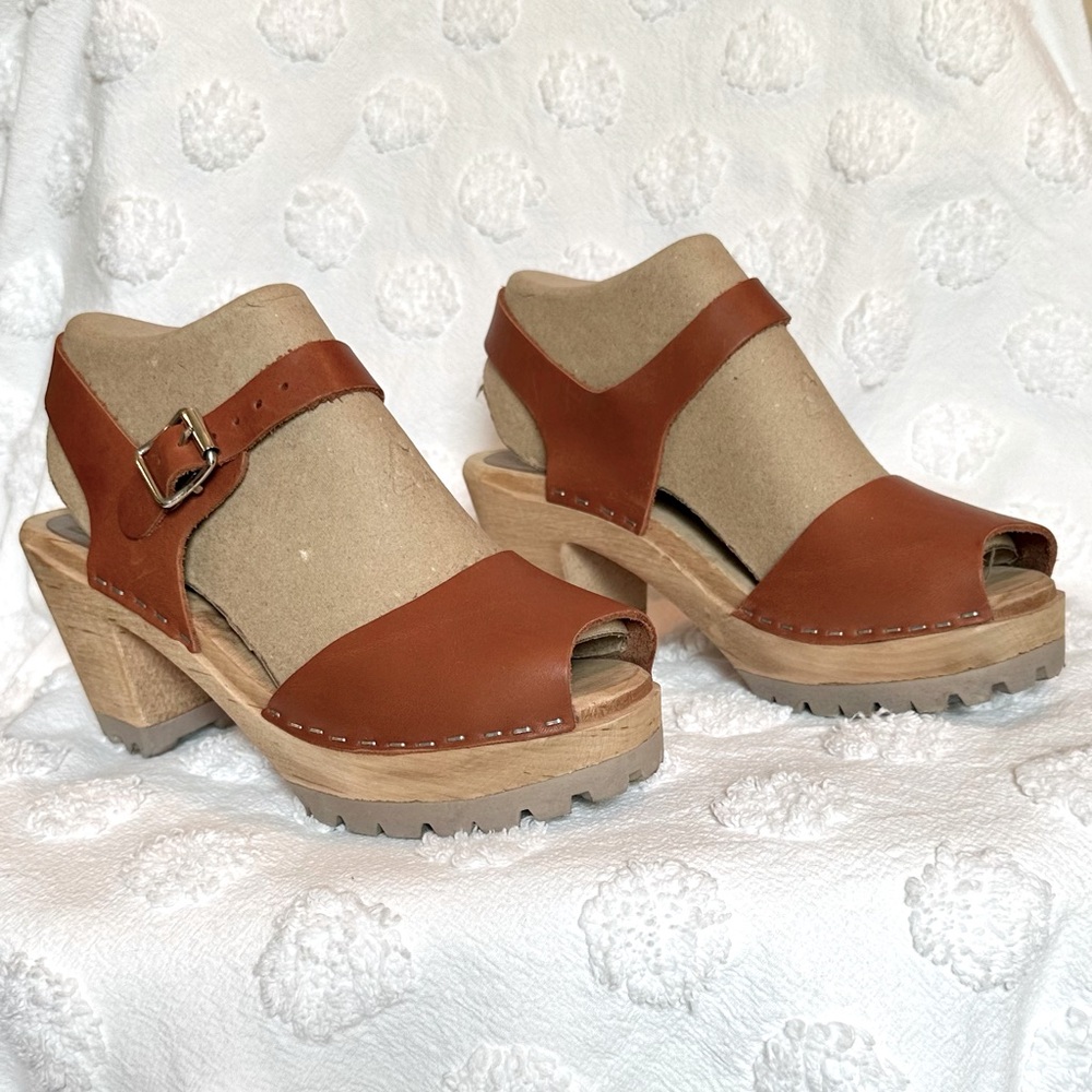 MIA Greta clogs